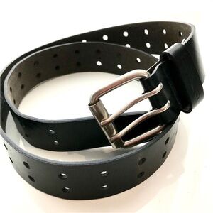 Levi’s Leather Belt Size Large Black Double Perforated Wide Silver Prong Boho